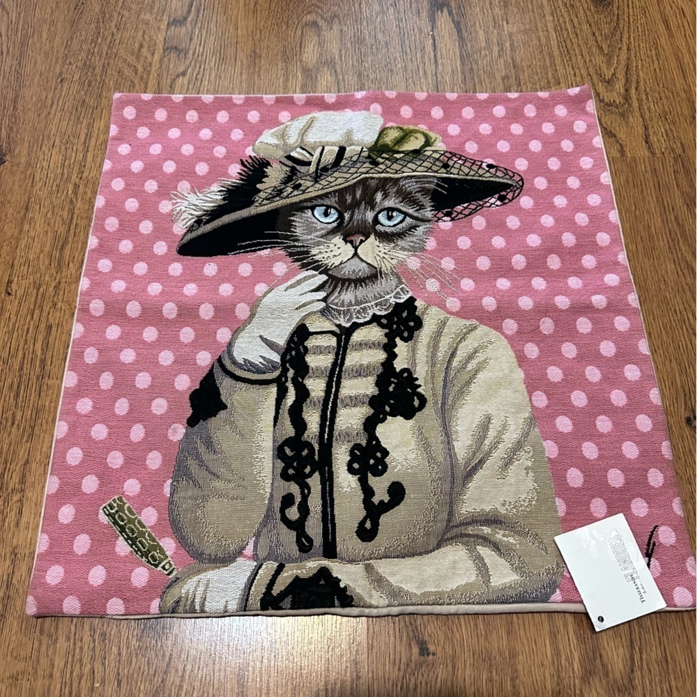 Tisserands des Flandres Fancy Cat Pillow Case NWT home decor